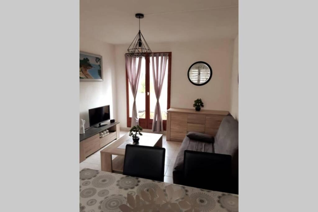 Appartement Calme Entre Terre Et Mer Proche Plage フルーリー エクステリア 写真