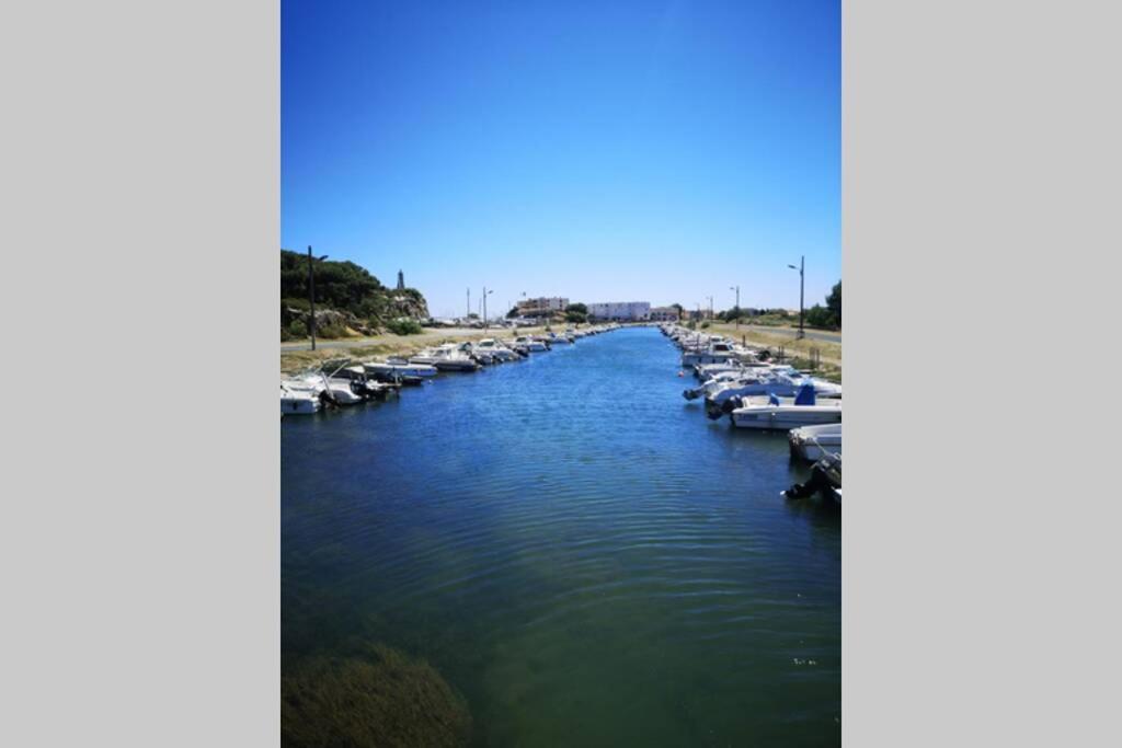 Appartement Calme Entre Terre Et Mer Proche Plage フルーリー エクステリア 写真